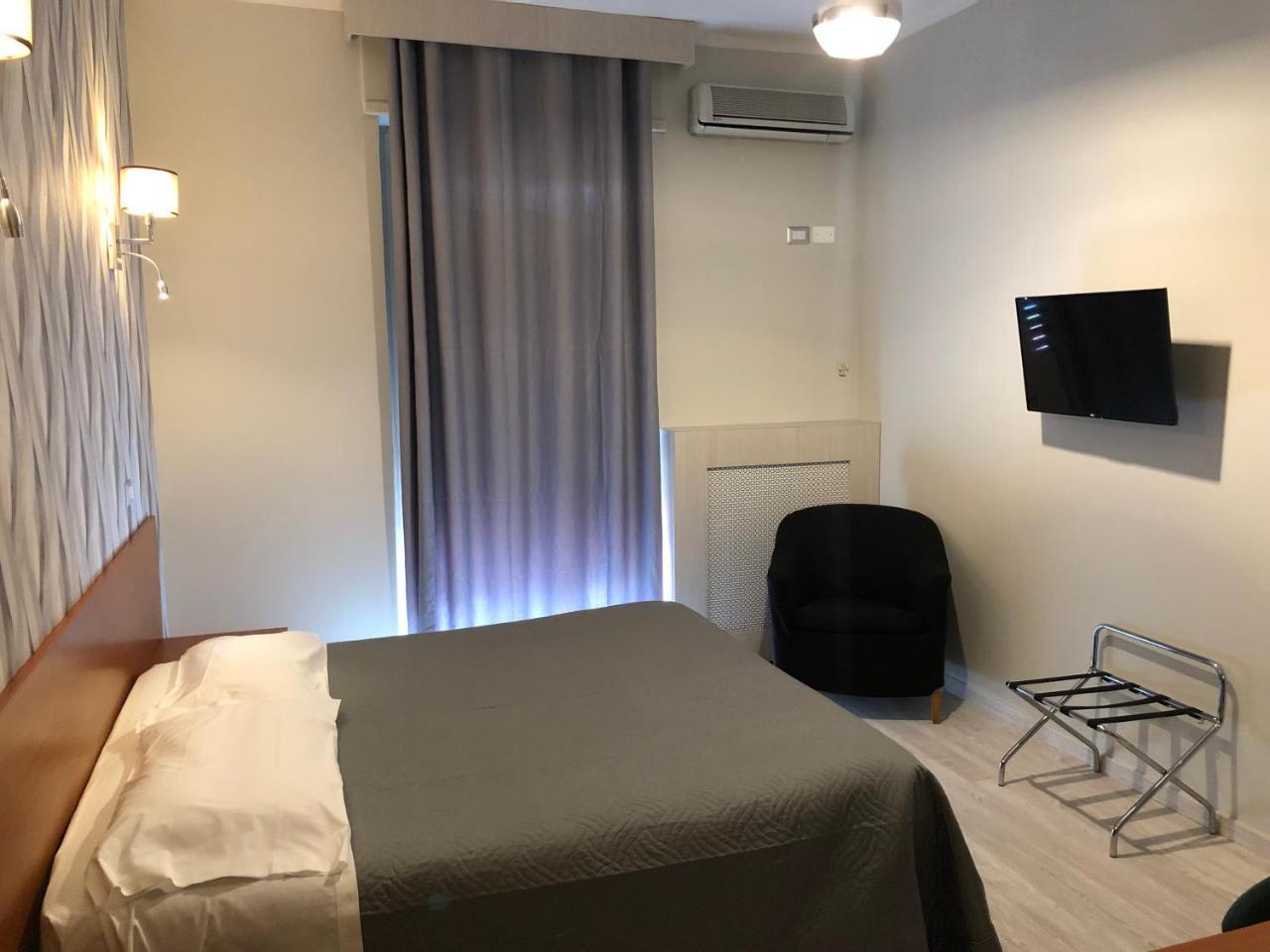 Hotel Frejus Collegno Buitenkant foto